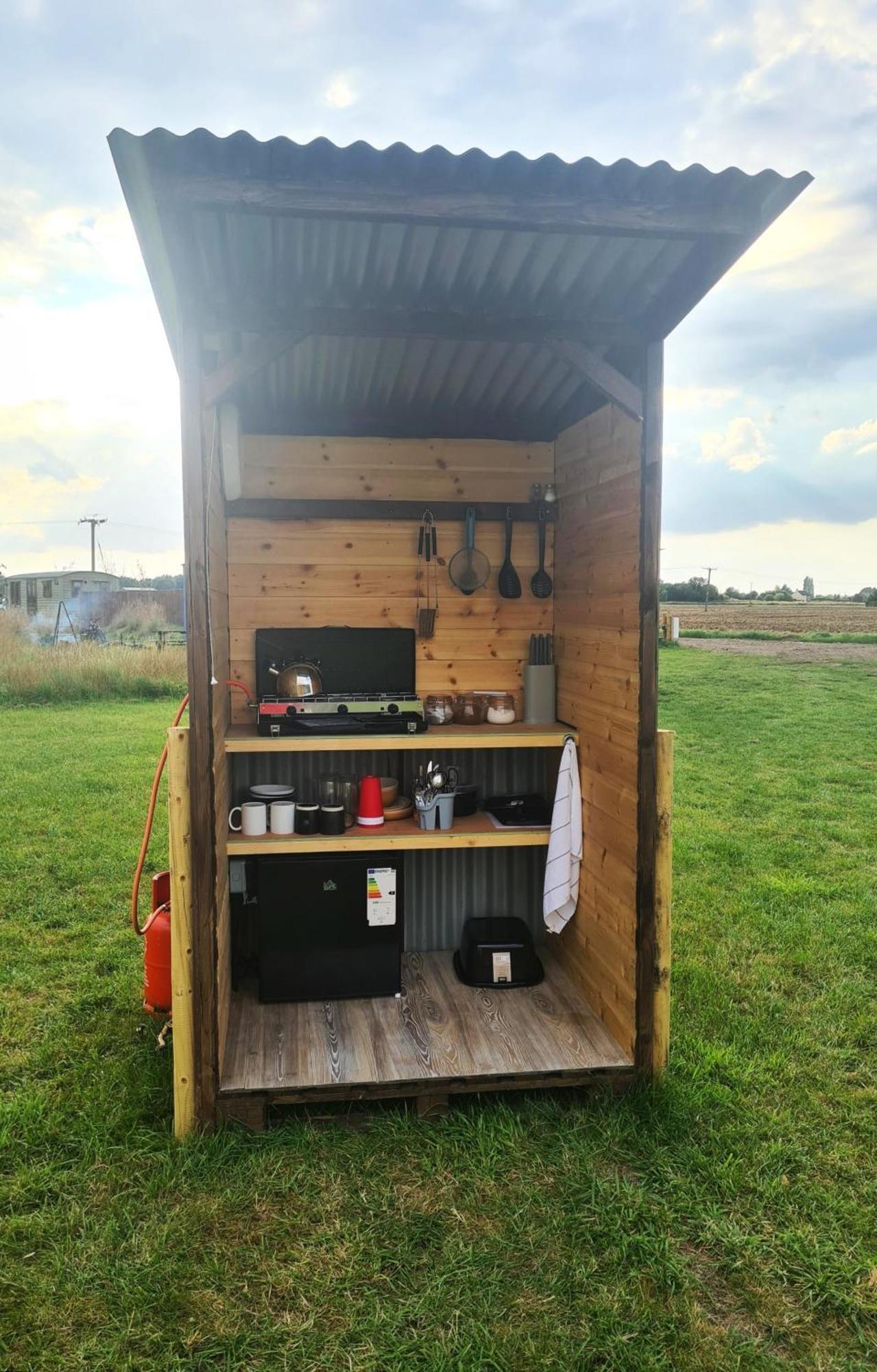 Vila Boyce Fen Farm Retreat Glamping & Fishery Wisbech Exteriér fotografie